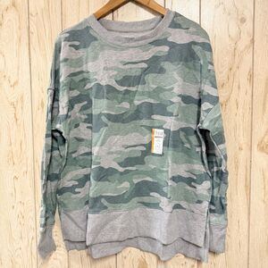 Time and Tru Camouflage Crewneck Sweatshirt